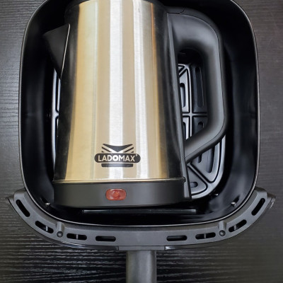 Nồi chiên không dầu 10.5L Ladomax HA-5610 công nghệ đối lưu chiên thức ăn giòn đều, hiển thị số điện tử - LED-Hàng chính hãng