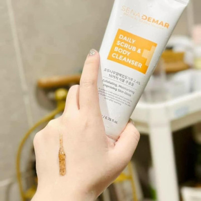Muối tắm tẩy tế bào chết body SENADEMAR 200ml trắng da,sáng mịn hạn 2027