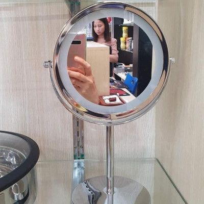 GƯƠNG TRANG ĐIỂM 2 TRONG 1 MEDISANA CM840 hàng chính hãng