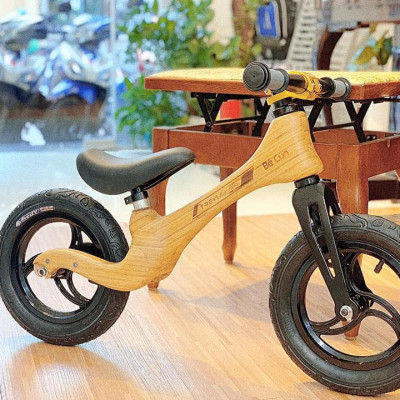 Xe đạp thăng bằng trẻ em khung tre - Trevi Kid