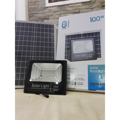 Đèn LED Pha Năng Lượng Mặt Trời 100W IP 66 25000 mAh 6.4 V