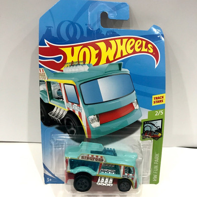 Đồ Chơi Xe HotWheels cơ bản C4982 - Giao hàng ngẫu nhiên