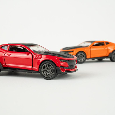 Đồ Chơi Mô Hình Xe CC Ba Cửa Chạy Trớn - Toys&Joys 53235 - Màu Cam