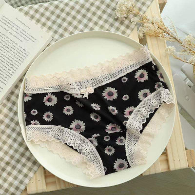 COMBO 5 QUẦN LÓT NỮ THUN LẠNH VIỀN REN HỌA TIẾT XINH XẮN 1735