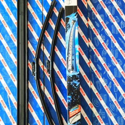 BỘ GẠT MƯA BOSCH AEROTWIN EURO SET LEXUS RX350 RX450H (2016-2021) ACURA MDX 3.7 (2011-2016) - 21X26 (7215)