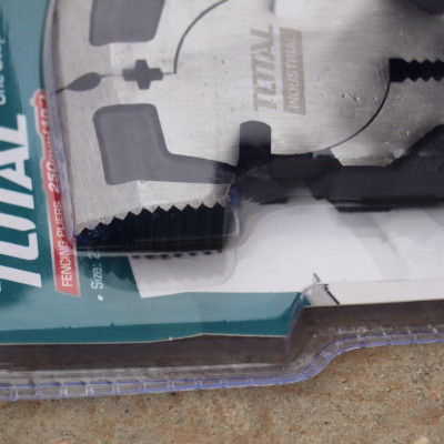 KÌM BẤM HÀNG RÀO 250MM CHUYÊN DỤNG TOTAL THT210102 - HÀNG CHÍNH HÃNG