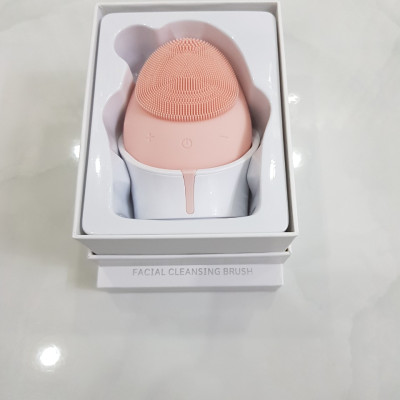Máy Rửa Mặt Và Mát Xa Da Mặt KFA105 Ketrina Facial Cleansing Brush (Màu ngẫu nhiên) - Hàng Nhập Khẩu