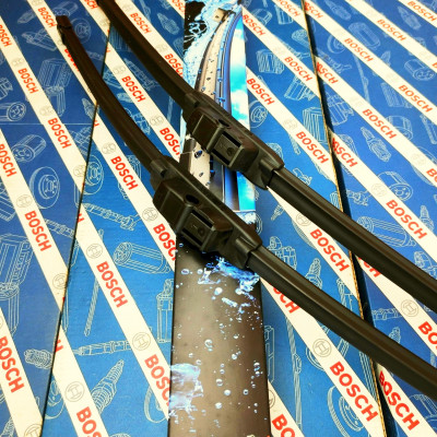 BỘ GẠT MƯA BOSCH AEROTWIN SET MERCEDES [W212] E200 E240 E280 E300 E350 E400 (2010-2013) 24X24