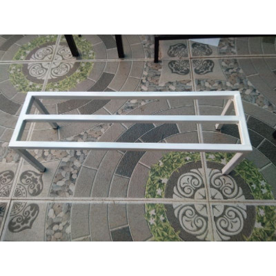 Kệ sắt kê chậu cây.Rộng 15-20-25cm. Dài 50cm. Cao 10-15-20cm.hộp thép 16 x16 mm ( Hàng Chính Hãng )