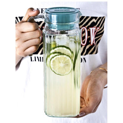 Bình thủy tinh đựng nước trong suốt Luminarc Quadro Ice Green 1,1L - L0534