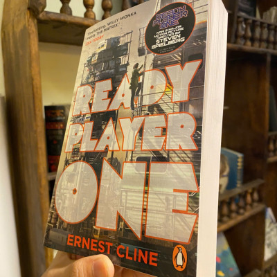 Sách - Ready Player One by Ernest Cline | Fantasy / Science Fiction in English / Ngoại văn Nhập khẩu