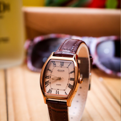 Đồng Hồ Nữ Julius Hàn Quốc JA-703LD Cổ Điển Dây Da Màu Nâu
