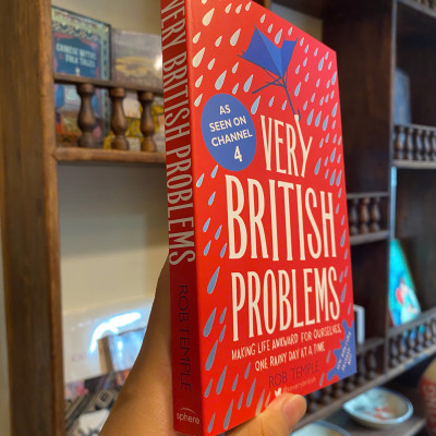 Sách - Very British Problems: Making Life Awkward for Ourselves, One Rainy Day a Time by Rob Temple