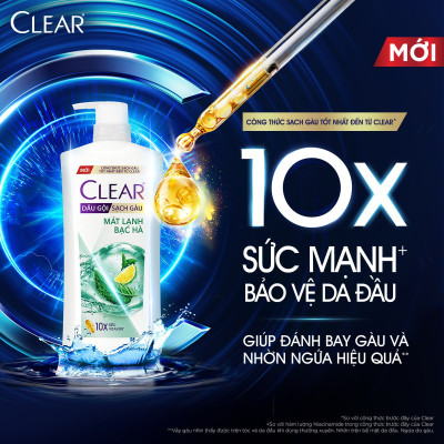 Dầu gội đầu Clear Mát Lạnh Bạc Hà sạch gàu ngứa và vi khuẩn suốt 48 Giờ 880g