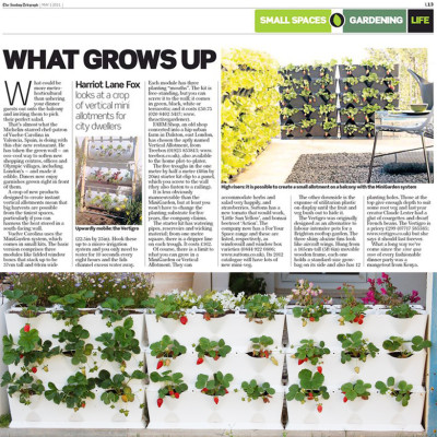 Khung Module Rau Ban Công (1M2 xếp ngang Có Tưới Nhỏ giọt bán tự động) dạng Đứng VerticalMinigarden nhập khẩu Bồ Đào Nha với 8 chậu kèm 2 Tray hứng nước và bộ dây tưới nhỏ giọt lắp sẵn