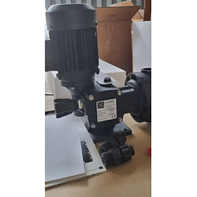 Bơm định lượng hóa chất, Hiệu FG - FGM54B1, lưu lượng 54 lít/giờ, công suất 0.18 kW, hướng dẫn lắp đặt vận hành, bảo hành chính hãng.