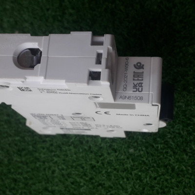 A9N61508 Schneider MCB Acti9 C60H-DC 1P 10A DC220V