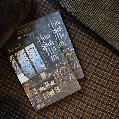 Hiệu Sách Ma Mị