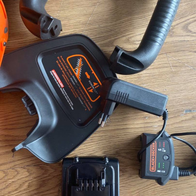 Máy tỉa hàng rào 18V Black&Decker GTC18502PCF- Hàng chính hãng