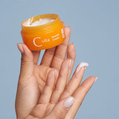 Kem dưỡng trắng Meishoku C Vita Smooth Cream (45g) - Hàng chính hãng