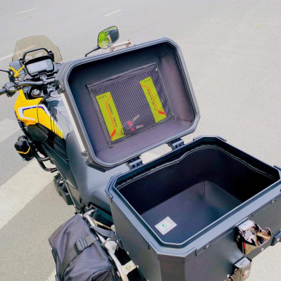 Thùng nhôm phía sau xe máy LS2