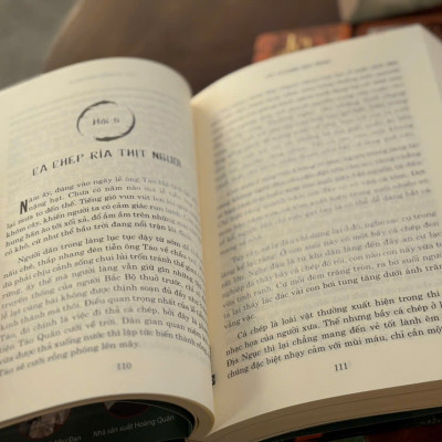 (Combo 2 phần, Bìa cứng) TẾT Ở LÀNG ĐỊA NGỤC 1, 2 - Thảo Trang - Đinh Tị, Saola Books