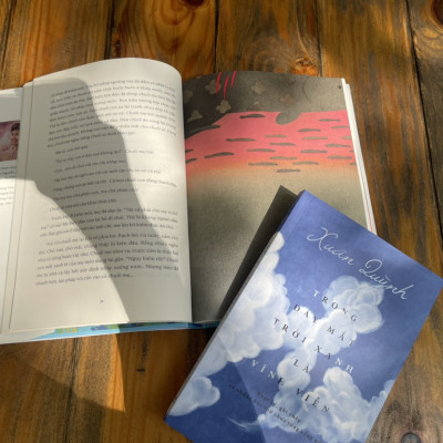 Combo 2 cuốn kỉ niệm 80 năm tác giả Xuân Quỳnh - (Bìa cứng, 40 bức tranh màu họa sĩ Vũ Xuân Hoàn) TRỜI XANH CỦA MỖI NGƯỜI và TRONG ĐÁY MẮT TRỜI XANH LÀ VĨNH VIỄN (Nhật ký, ghi chép và những bức thư chưa từng công bố) (bìa mềm) – Lưu Khánh Thơ biên soạn