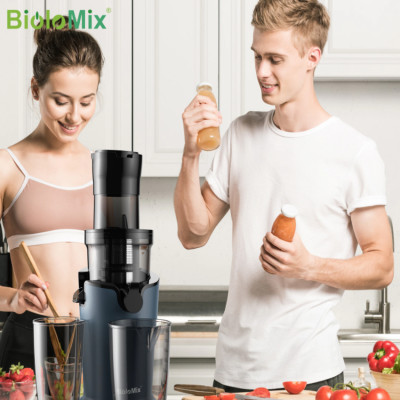 Máy ép trái cây tốc độ chậm Biolomix SJ-017,  chất liệu vỏ nhựa Tritan an toàn, dễ vệ sinh- Hàng chính hãng