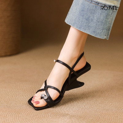Sandal nữ quai mảnh, đế cách điệu ROSATA RO741 - 5p - Đen, Nâu - BKSTORE