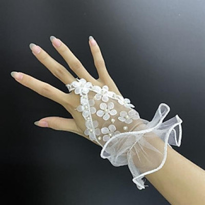 Găng tay cô dâu hoa mẫu xỏ ngón mới dẹp tháng 7/2023 Giangpkc