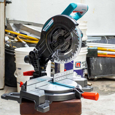 MÁY CẮT NHÔM DÙNG PIN 20V (KHÔNG GỒM THEO PIN VÀ SẠC) TOTAL TMS2001 - HÀNG CHÍNH HÃNG