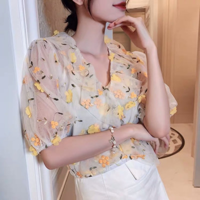 Lắc tay ngọc trai thật, Thiết kế kiểu Hàn, Mẫu con ong, sang trọng và quý phái, KÈM BẢN PHOTOCOPY GIẤY KIỂM ĐỊNH SẢN PHẨM MẪU, KÈM HỘP ĐỰNG HOA HỒNG