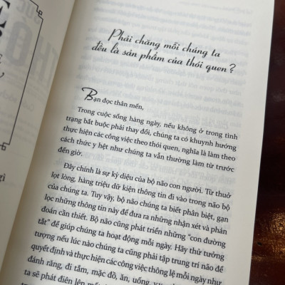 [New York Time Bestseller] SỨC MẠNH CỦA THÓI QUEN – Cuốn sách hay nhất về thay đổi hành vi con người và tổ chức – Charles Duhigg – Lê Thảo Ly dịch – Alphabooks – NXB Lao Động (bìa mềm)