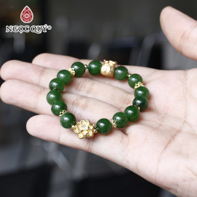 Vòng tay đá ngọc bích phối hoa sen mạ vàng size hạt 10mm mệnh hỏa, thổ - Ngọc Quý Gemstones