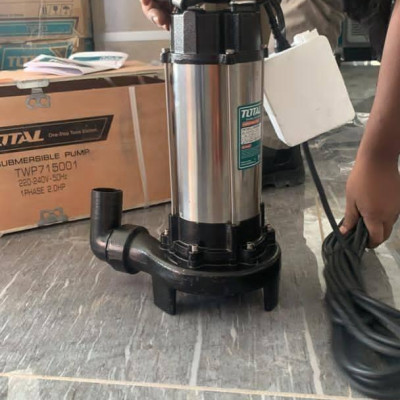 MÁY BƠM CHÌM NƯỚC THẢI KÈM LƯỠI CẮT 1500W TOTAL TWP715001 - HÀNG CHÍNH HÃNG