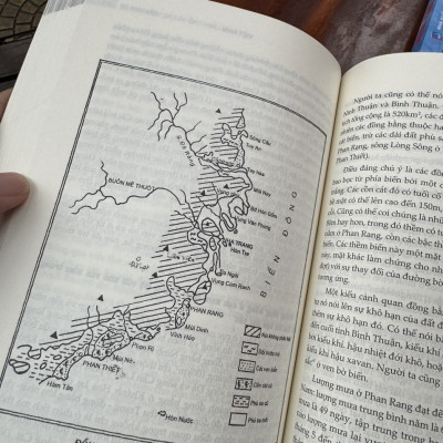 [Combo 2 cuốn] THIÊN NHIÊN VIỆT NAM - VIỆT NAM: LÃNH THỔ VÀ CÁC VÙNG ĐỊA LÝ - Lê Bá Thảo - Hanoi Books