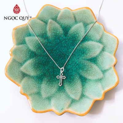 Dây chuyền bạc mặt thánh giá - Ngọc Quý Gemstones