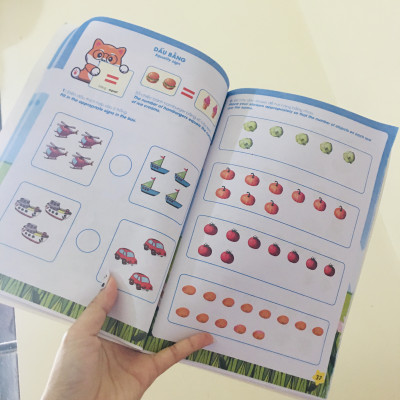 Sách- Cùng bé Chinh Phục Toán Học phiên bản mới 100 trang dành cho bé  4-6 tuổi (Song ngữ Việt Anh)