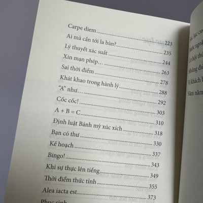CHỈ CÁCH NGƯỜI MỘT NHỊP ĐẬP CON TIM - Isabelle Müller - Trương Thùy An dịch - Nhà xuất bản Tổng Hợp Thành Phố Hồ Chí Minh.