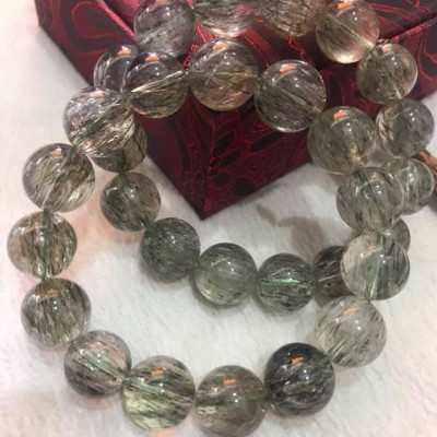 VÒNG NAM VIP 14,5LY  ĐÁ THẠCH ANH TÓC XANH TRONG THẲNG MƯỢT SANG ĐẲNG CẤP  HỢP CÁC ANH MỆNH MỘC HỎA THỦY