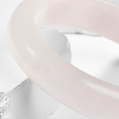 Vòng Tay Phong Thủy Nữ Đá Thạch Anh Hồng Liền Khối (59mm) Mệnh Hỏa, Thổ Ngọc Quý Gemstones