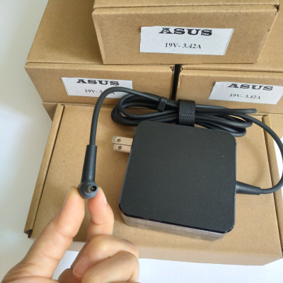 Sạc dành cho Laptop Asus E xpertbook P2451FA-BV3111  hàng nhập khẩu