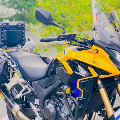 Thùng nhôm phía sau xe máy LS2