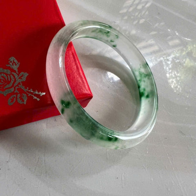 Vòng Tay Nữ Bản Hẹ Đá Mã Não DuLong Trắng Xanh Rong Biển 3 bên cân xứng Trong Bóng Đẹp Ni 56mm Cao 10mm Dầy 7mm Món quà tặng Nữ 53kg - 58kg đeo tay xinh rẻ đẹp ý nghĩa ạ