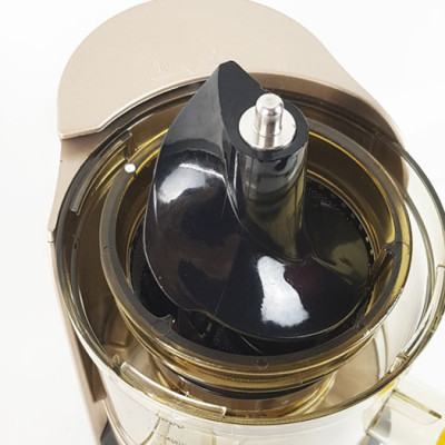 Máy Ép Chậm Matika Công Nghệ Ép Thông Minh Giữ Nguyên Vẹn Vitamin-Hàng Nhập Khẩu (Màu Ngẫu Nhiên)