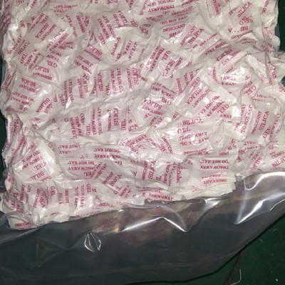 1 Kg gói hút ẩm loại 1gr thương hiệu MAX DESI hàng chính hãng