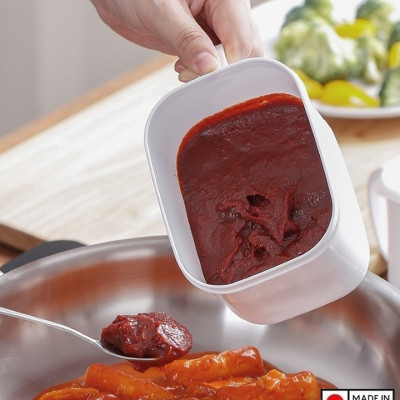 Hộp thực phẩm nắp mềm có tay cầm - Hàng nội địa Nhật Bản