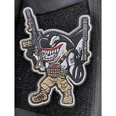 Patch_velcro cá mập chiến binh