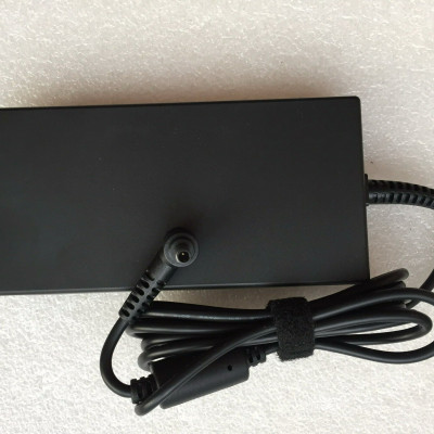 Sạc 20V 12A 240W ADAPTER FIT MSI STEALTH GS66 12UHS 12UGS 4.5mm TIP hàng nhập khẩu