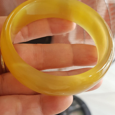 Vòng tay đá mắt mèo Vàng nhẹ Ni 56mm x  Cao 19mm x dầy 7mm Nữ 52kg - 59kg đeo màu nhẹ xinh tươi đẹp rẻ lắm chuẩn hợp nữ mệnh thổ mệnh kim mệnh thuỷ ạ